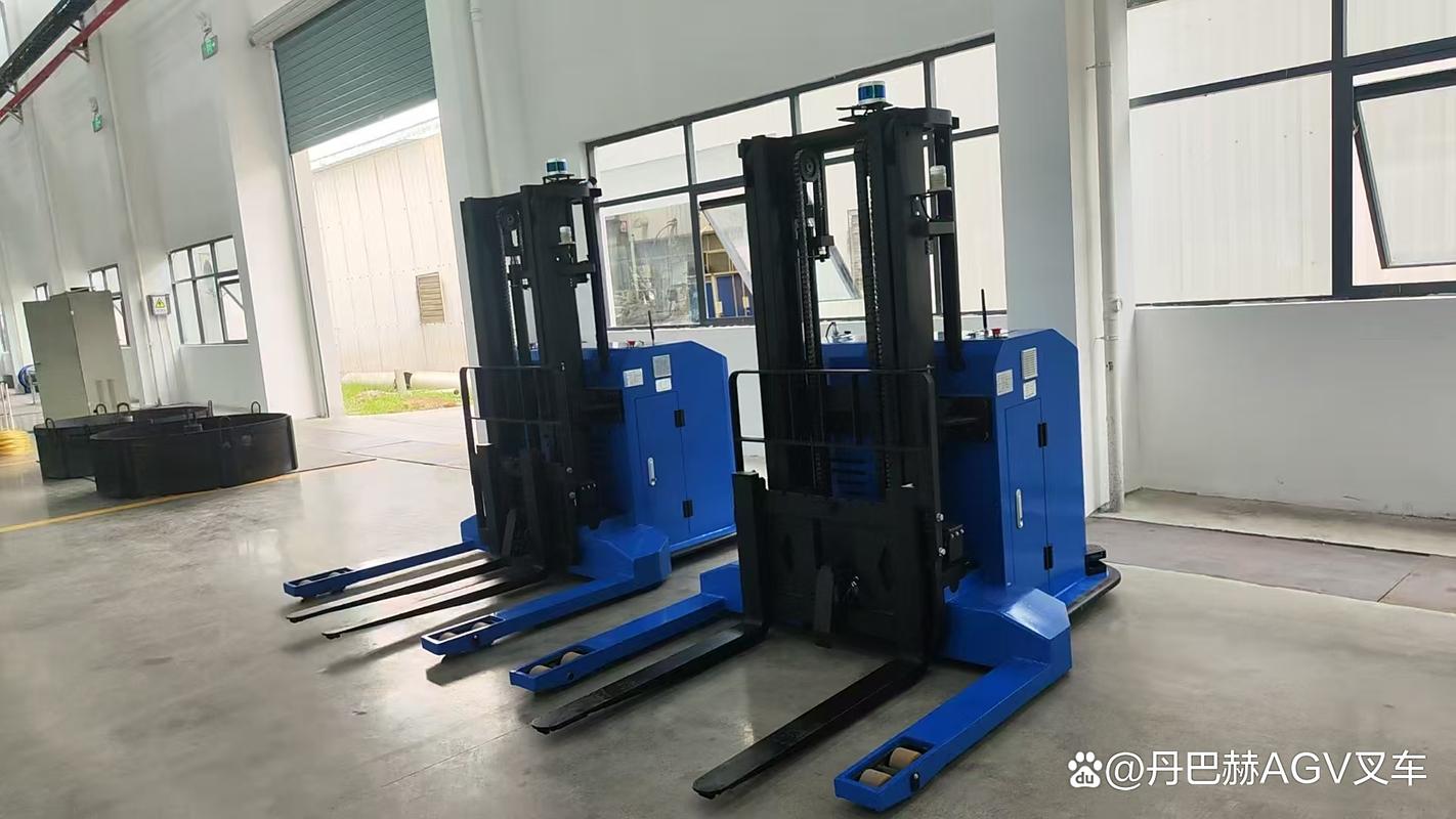 AGV智能叉车 现代化工厂仓库的创新应用与变革